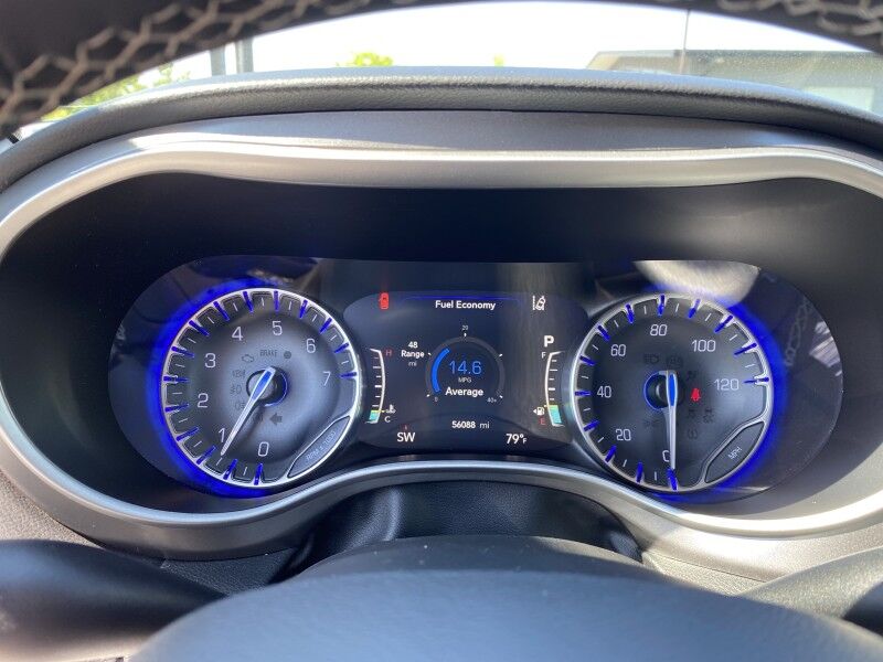 2024 Chrysler Pacifica Touring L Springfield PA