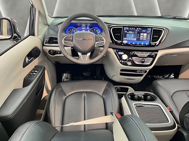 2024 Chrysler Pacifica Touring L Carrollton TX