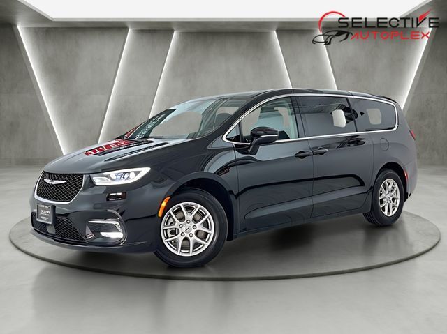 2024 Chrysler Pacifica Touring L Carrollton TX