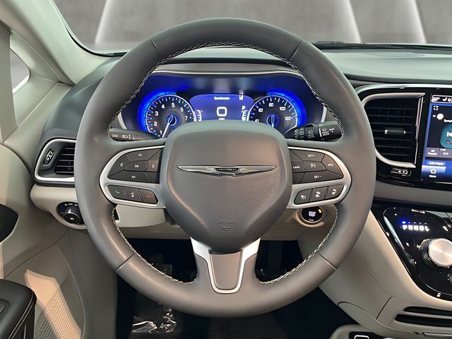 2024 Chrysler Pacifica Touring L Carrollton TX