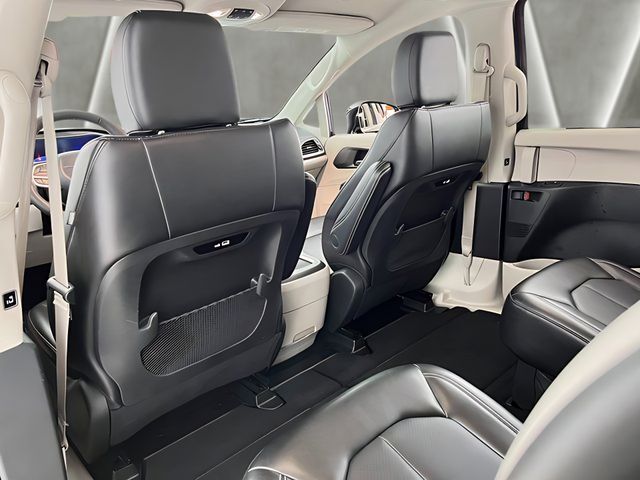 2024 Chrysler Pacifica Touring L Carrollton TX