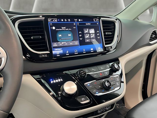 2024 Chrysler Pacifica Touring L Carrollton TX