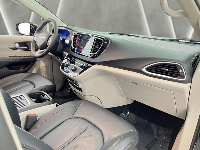 2024 Chrysler Pacifica Touring L Carrollton TX