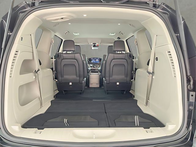 2024 Chrysler Pacifica Touring L Carrollton TX