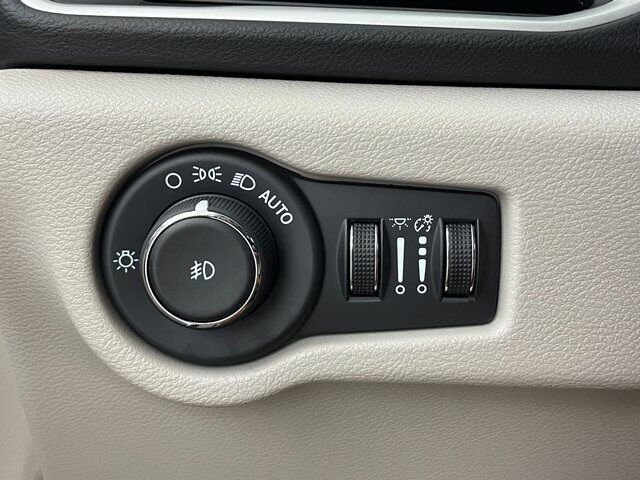 2024 Chrysler Pacifica Touring L Carrollton TX