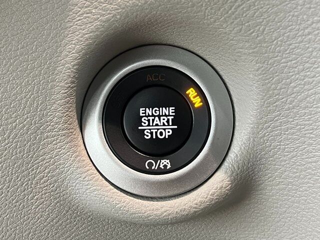 2024 Chrysler Pacifica Touring L Carrollton TX