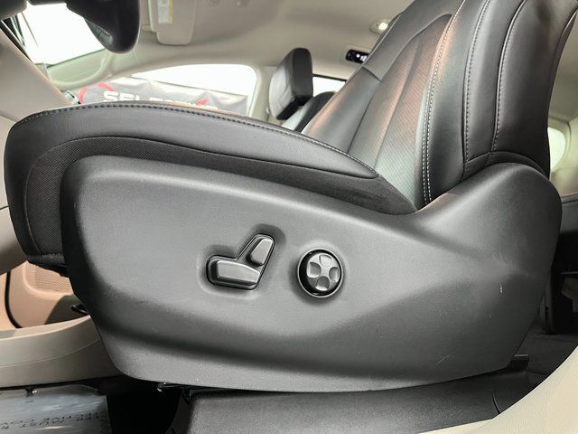 2024 Chrysler Pacifica Touring L Carrollton TX