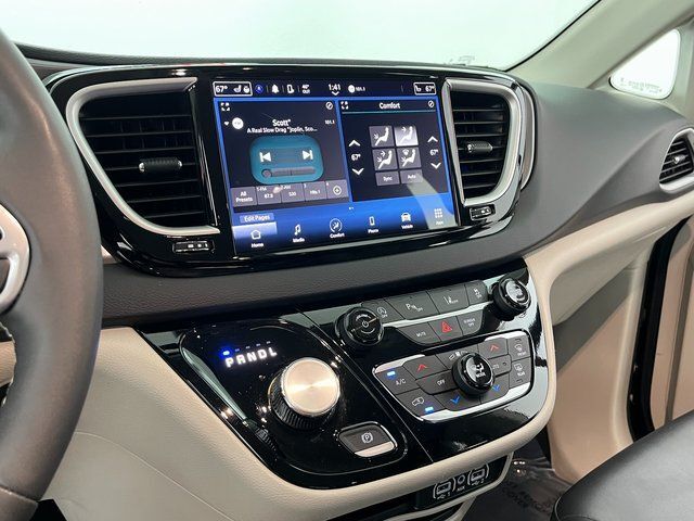 2024 Chrysler Pacifica Touring L Carrollton TX