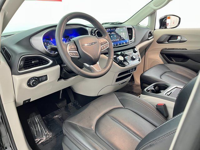 2024 Chrysler Pacifica Touring L Carrollton TX