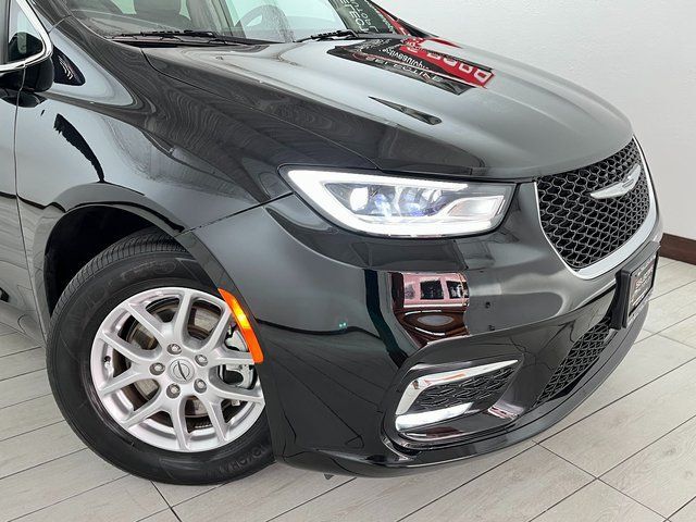 2024 Chrysler Pacifica Touring L Carrollton TX