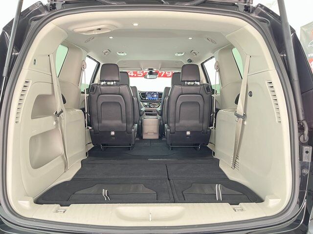 2024 Chrysler Pacifica Touring L Carrollton TX