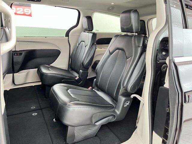 2024 Chrysler Pacifica Touring L Carrollton TX