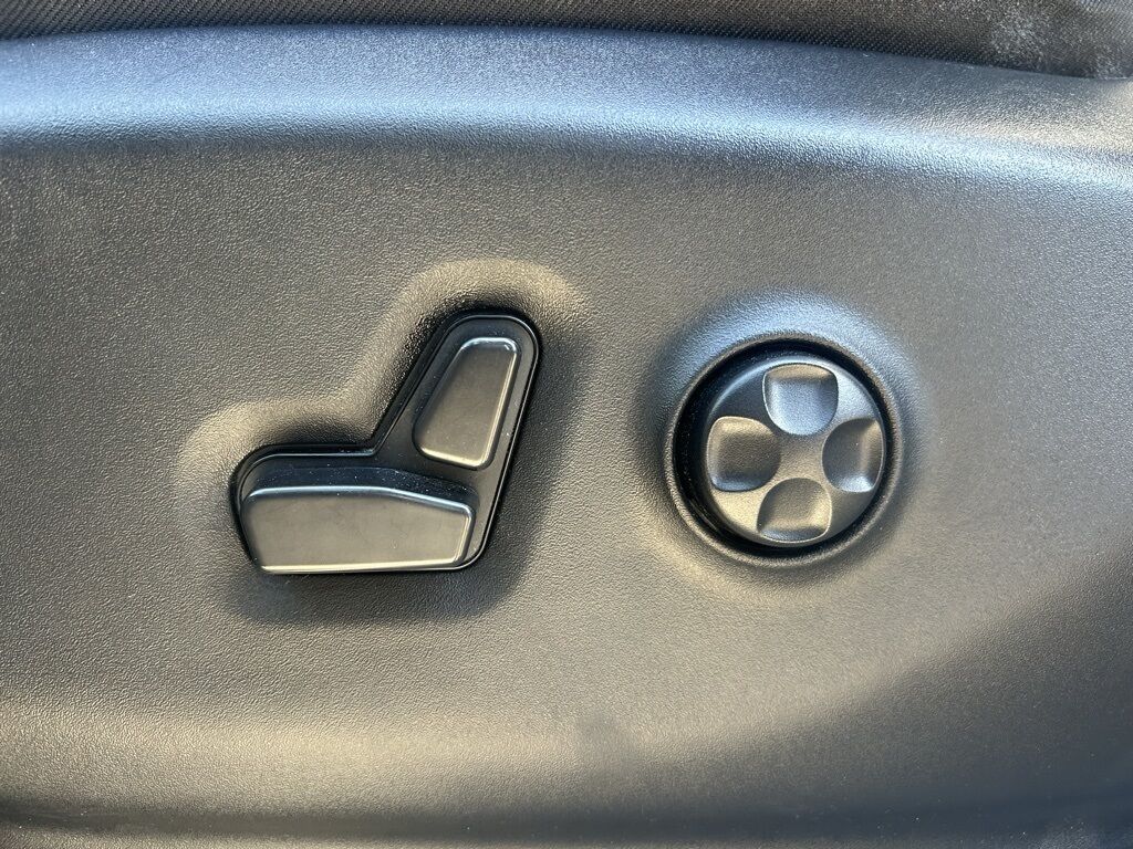 2024 Chrysler Pacifica Touring L Crestwood KY