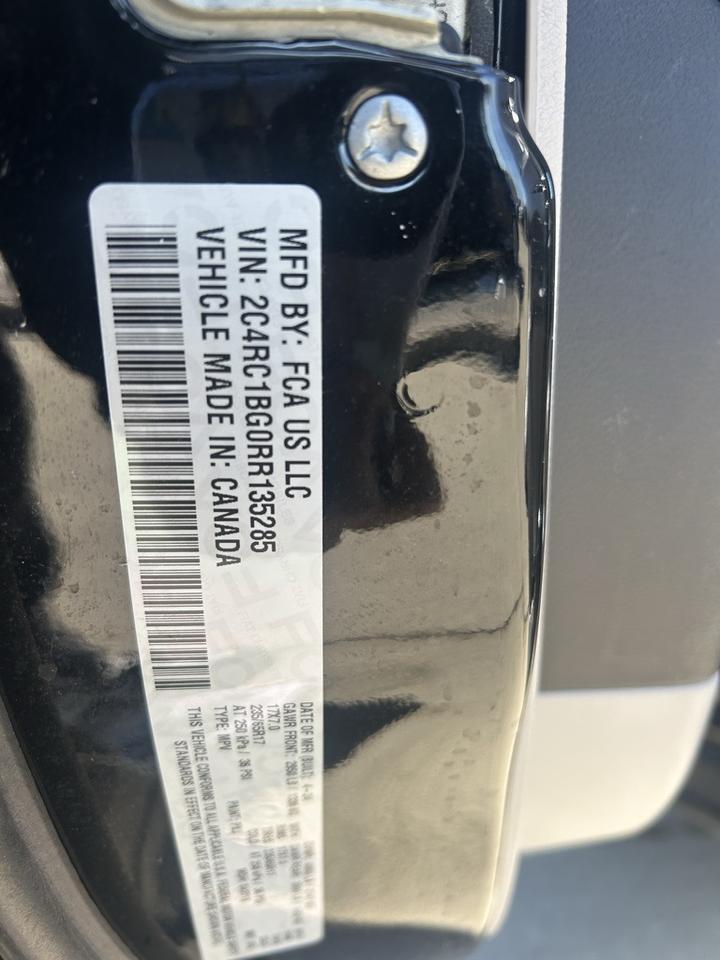 2024 Chrysler Pacifica Touring L Crestwood KY