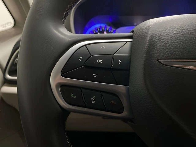 2024 Chrysler Pacifica Touring L Dallas TX