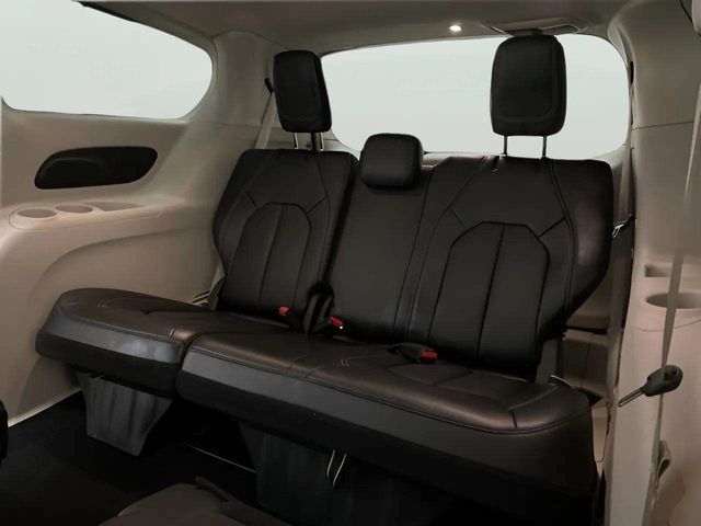 2024 Chrysler Pacifica Touring L Dallas TX