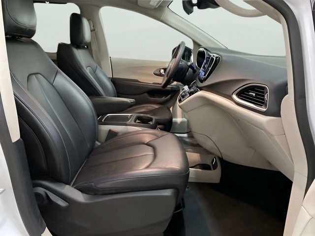 2024 Chrysler Pacifica Touring L Dallas TX