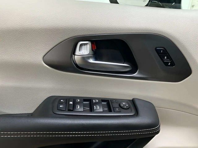2024 Chrysler Pacifica Touring L Dallas TX