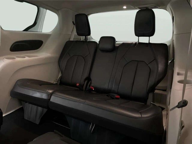 2024 Chrysler Pacifica Touring L Dallas TX