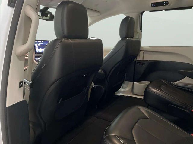 2024 Chrysler Pacifica Touring L Dallas TX