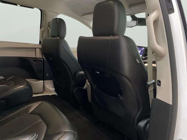 2024 Chrysler Pacifica Touring L Dallas TX