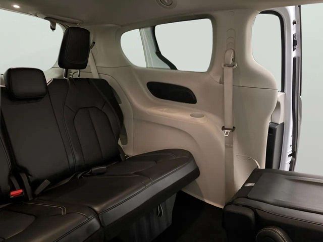 2024 Chrysler Pacifica Touring L Dallas TX