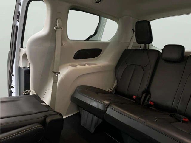 2024 Chrysler Pacifica Touring L Dallas TX