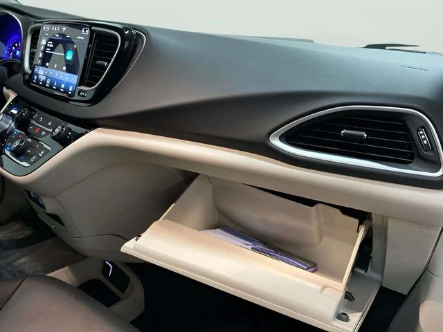 2024 Chrysler Pacifica Touring L Dallas TX