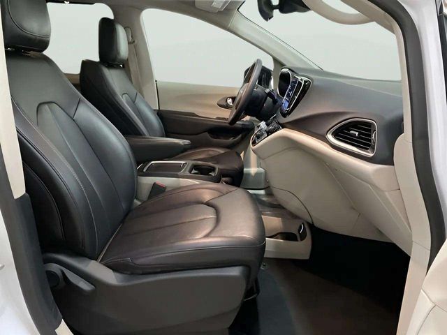 2024 Chrysler Pacifica Touring L Dallas TX
