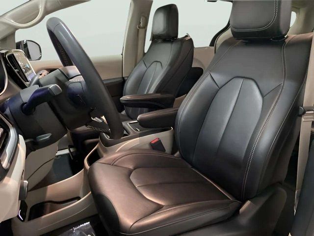 2024 Chrysler Pacifica Touring L Dallas TX