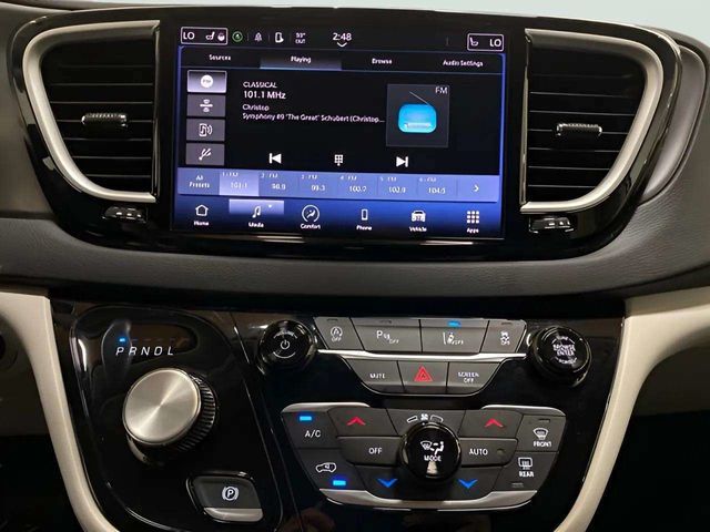 2024 Chrysler Pacifica Touring L Dallas TX