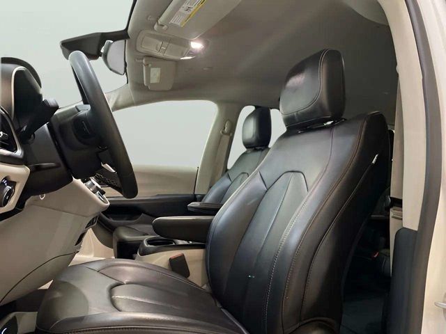 2024 Chrysler Pacifica Touring L Dallas TX