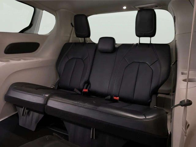 2024 Chrysler Pacifica Touring L Dallas TX