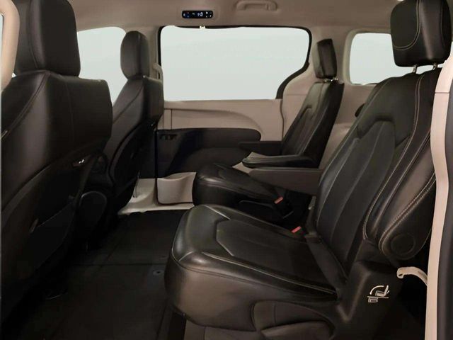 2024 Chrysler Pacifica Touring L Dallas TX