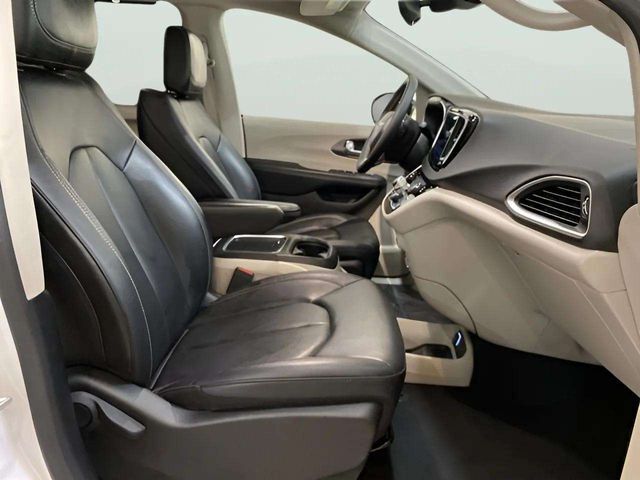 2024 Chrysler Pacifica Touring L Dallas TX