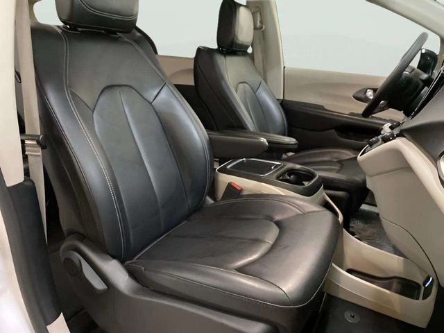 2024 Chrysler Pacifica Touring L Dallas TX
