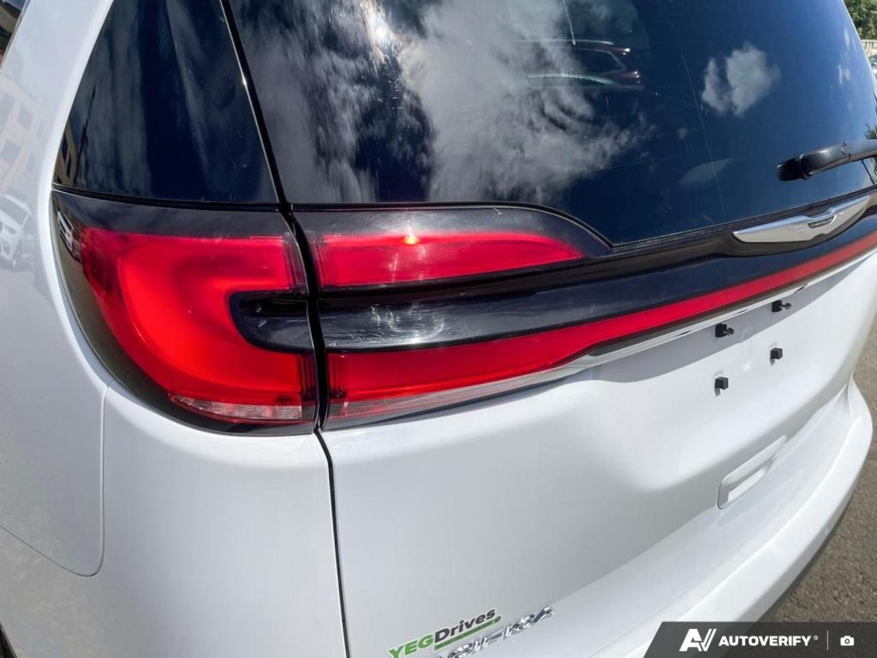 2024 Chrysler Pacifica Touring-L Edmonton AB