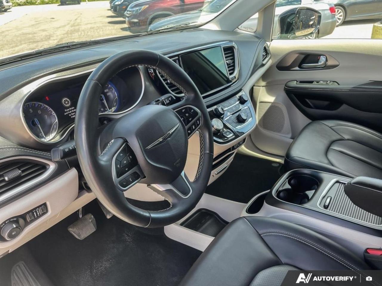 2024 Chrysler Pacifica Touring-L Edmonton AB
