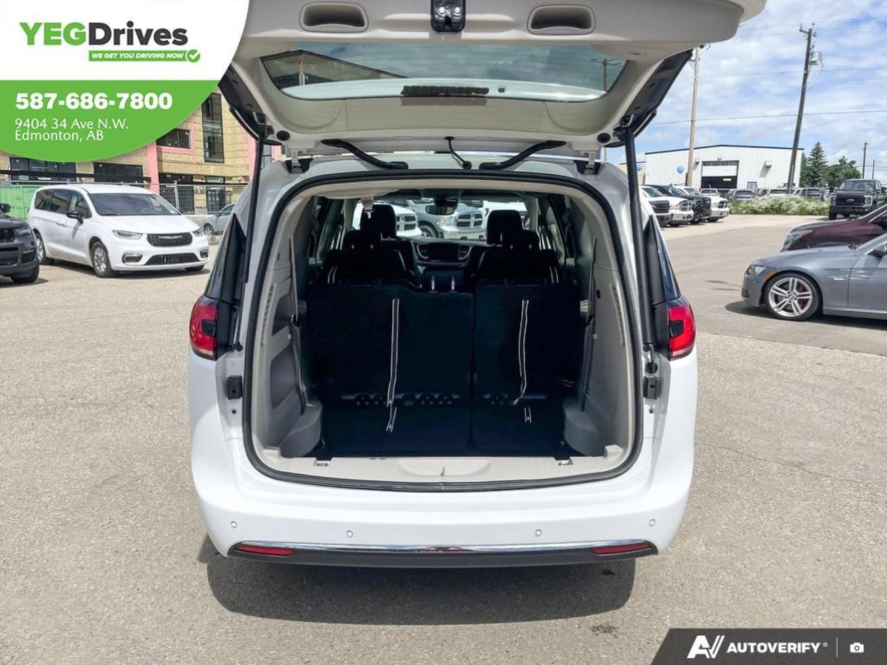 2024 Chrysler Pacifica Touring-L Edmonton AB