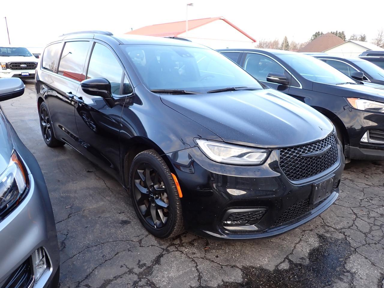 2024 Chrysler Pacifica Touring-L FWD