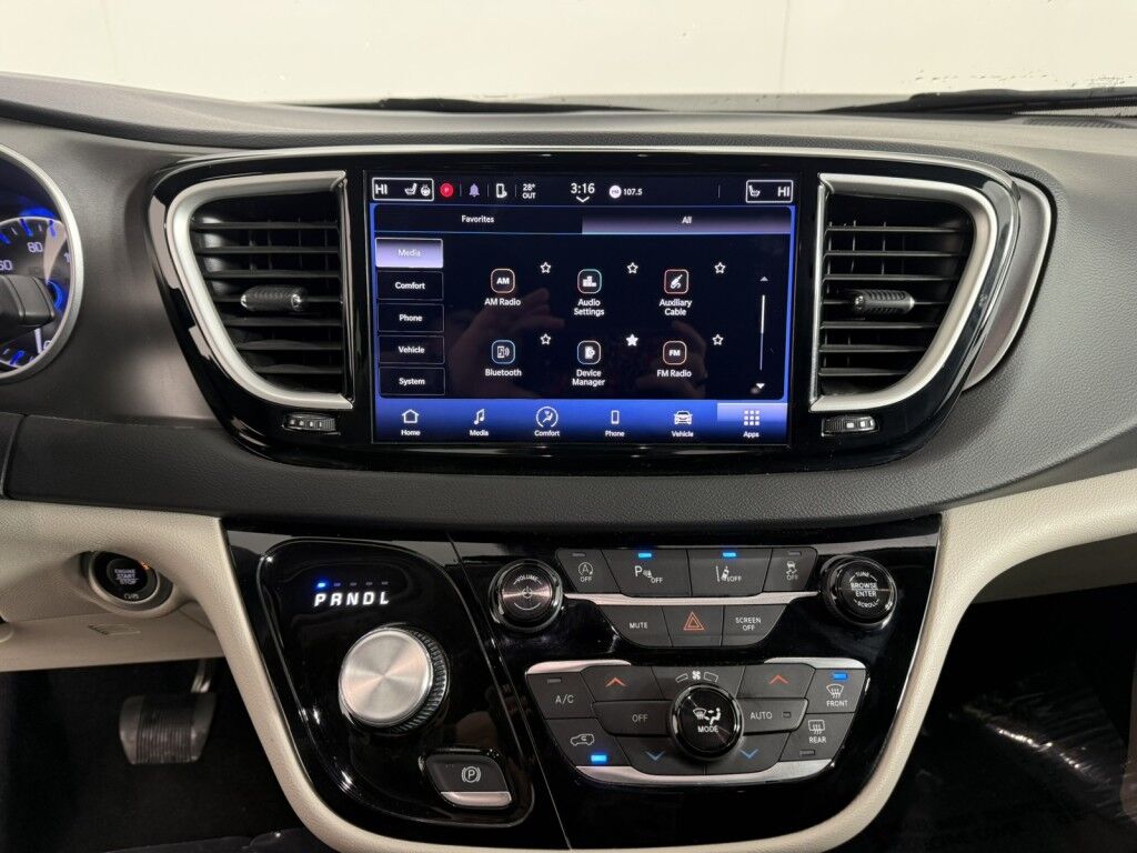 2024 Chrysler Pacifica Touring L FWD Maumee OH