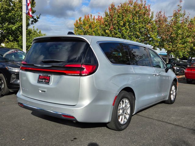 2024 Chrysler Pacifica Touring L Folsom CA