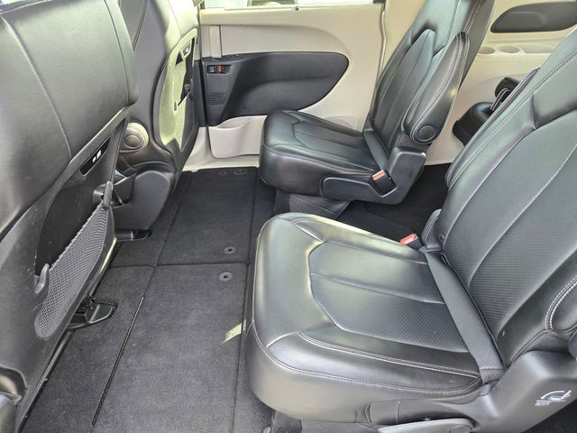 2024 Chrysler Pacifica Touring L Folsom CA