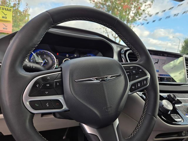 2024 Chrysler Pacifica Touring L Folsom CA