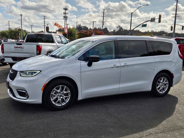 2024 Chrysler Pacifica Touring L Folsom CA