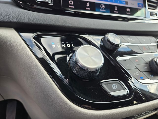 2024 Chrysler Pacifica Touring L Folsom CA