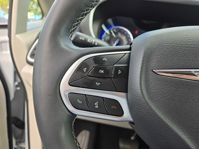 2024 Chrysler Pacifica Touring L Folsom CA