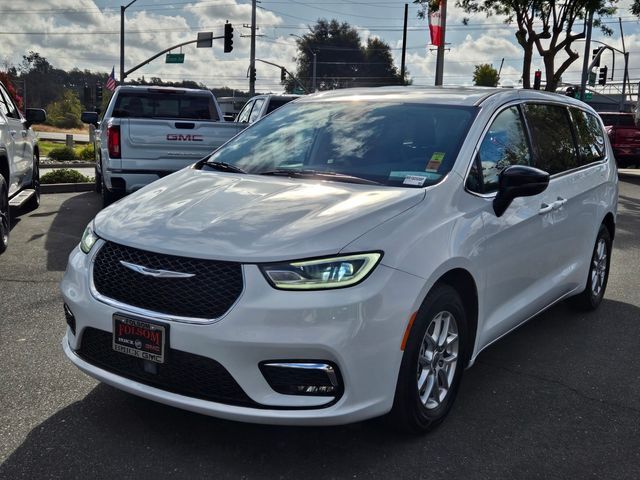 2024 Chrysler Pacifica Touring L Folsom CA