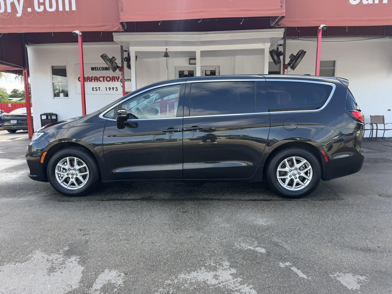2024 Chrysler Pacifica Touring L Hollywood FL