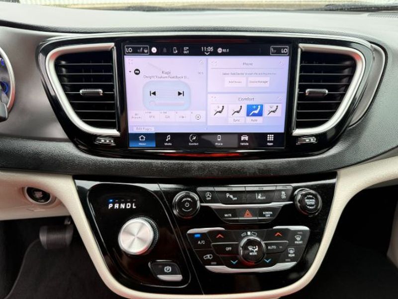 2024 Chrysler Pacifica Touring L Idaho Falls ID